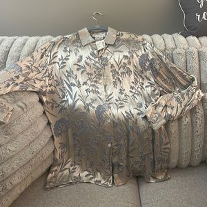 Burberry RARE Vintage Gorgeous Light Blue &Silver Silk , Rayon Blouse 🎉video